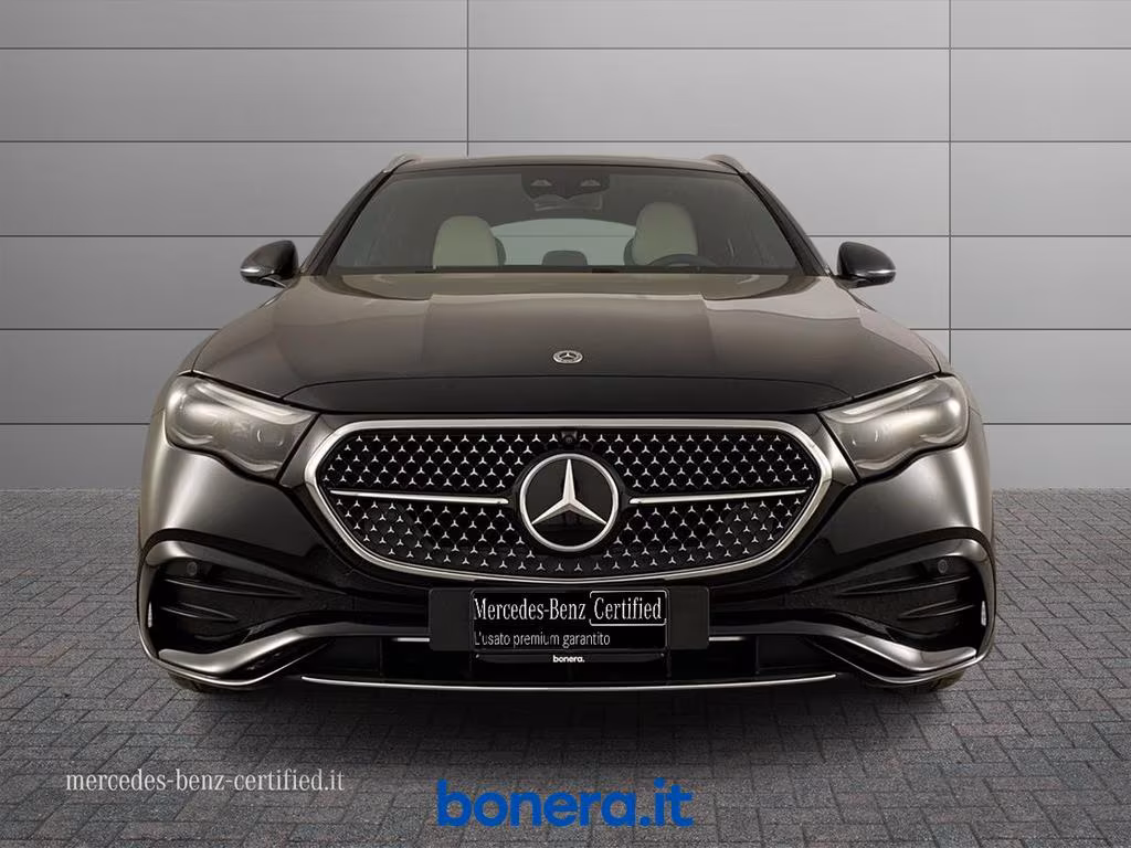 Mercedes Classe E 220 220 d AMG Line Premium Plus 9G-Tronic