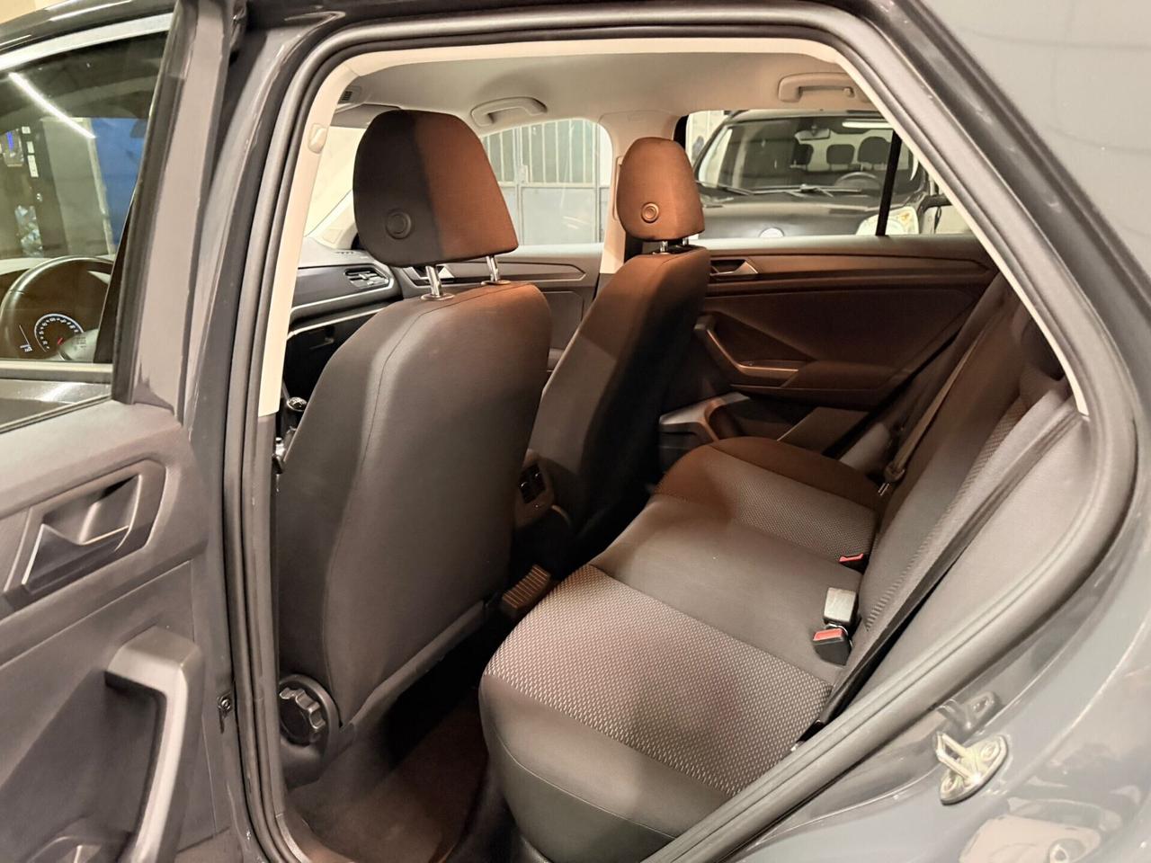 Volkswagen T-Roc 1.6 TDI SCR Advanced BlueMotion Technology