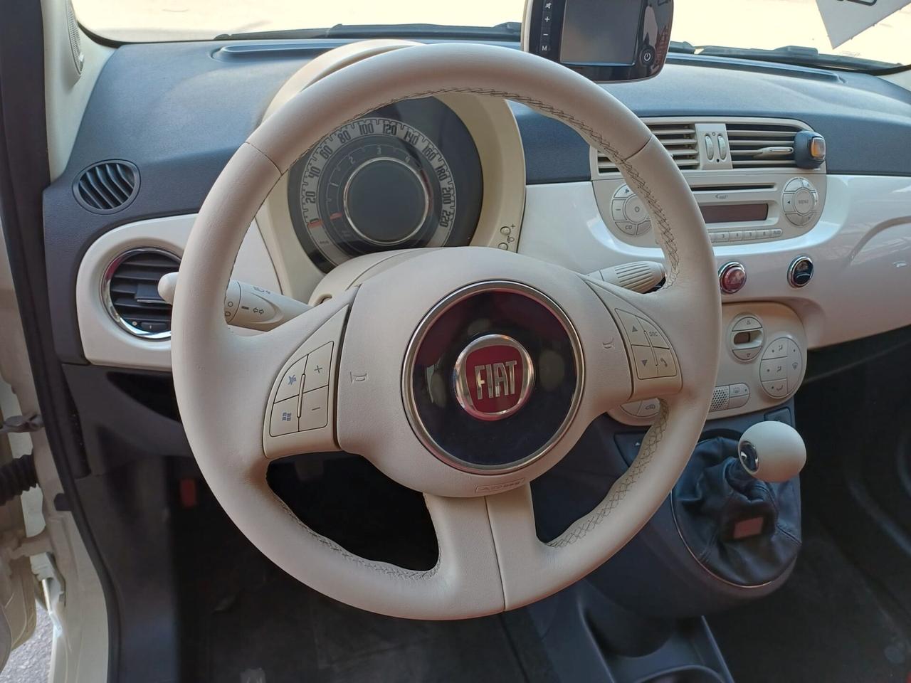 Fiat 500 C 1.3 MJT Cabrio MANIACALE - 2011