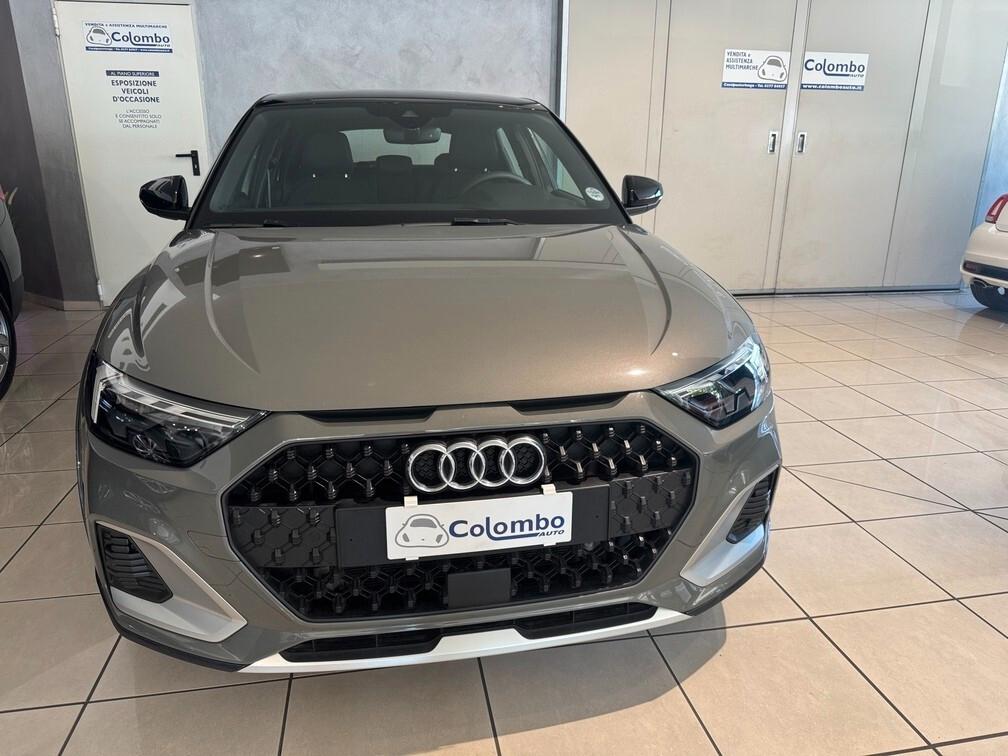 Audi A1 Citycarver 25 1.0 tfsi 95cv Led App conn 16" Neopat