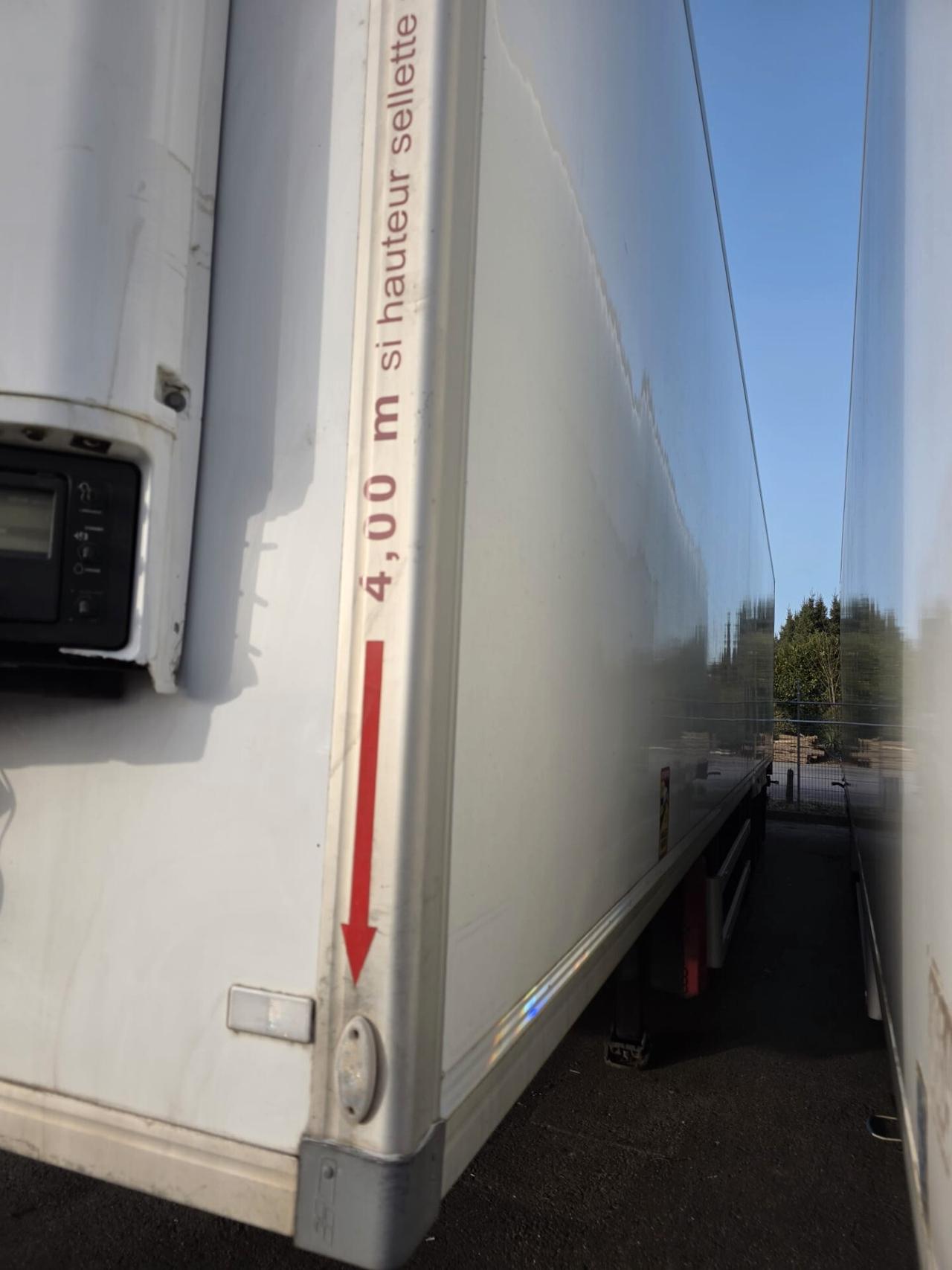 SEMIRIMORCHIO FRUEHAUF 12-2014 CON SPONDA E.