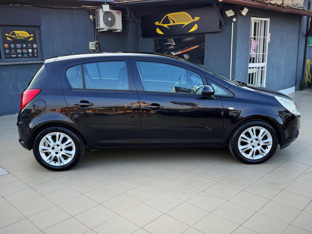 Opel Corsa 1.3 CDTI 75CV 5 porte Enjoy Garanzia 12 Mesi