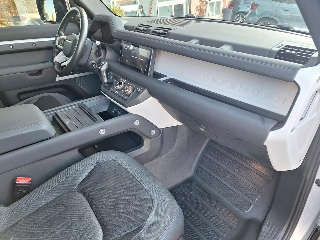 Land Rover Defender 110 2.0 SD4 240CV AWD Auto 72 Yrs. WEB Edition