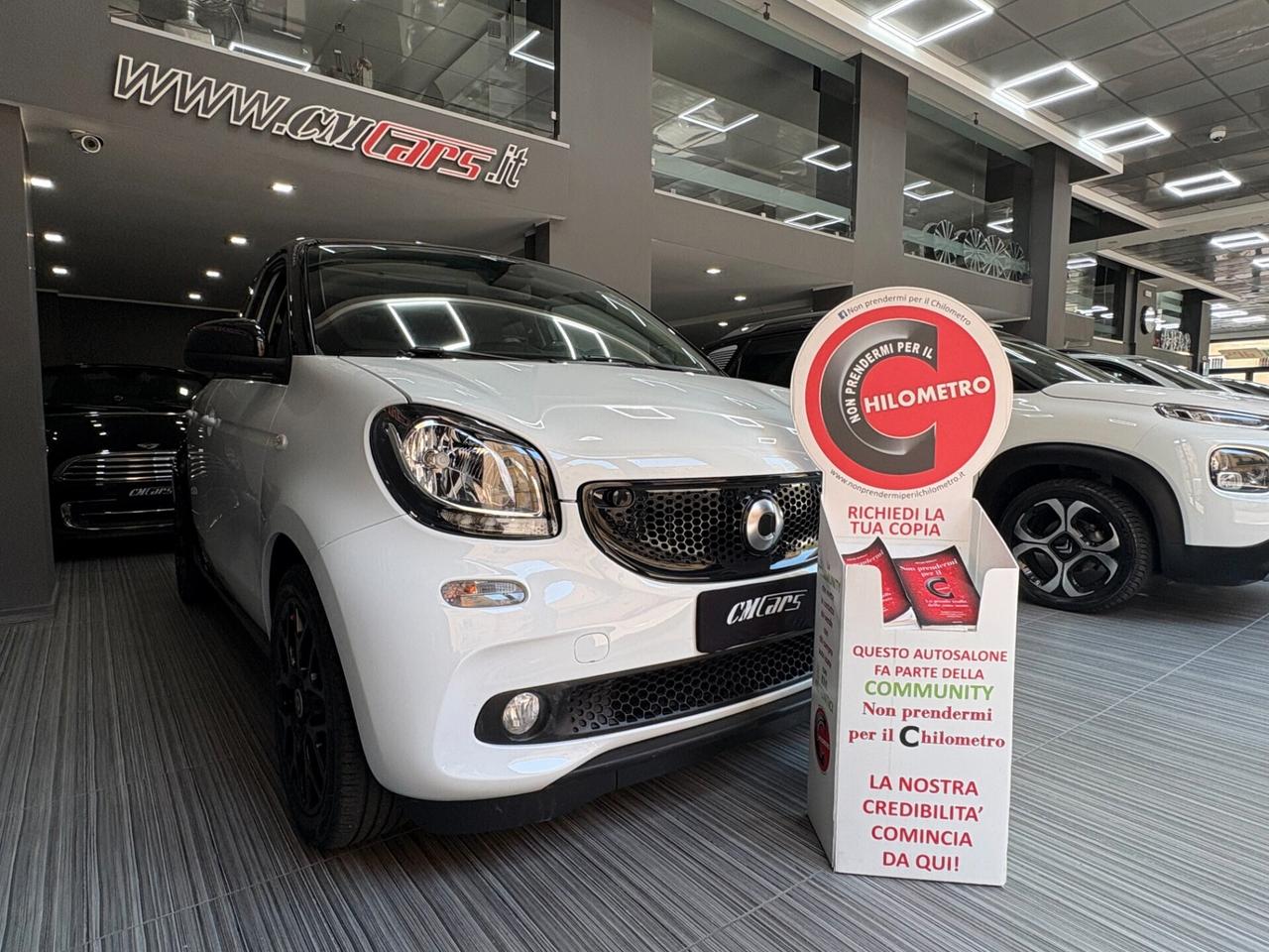 smart forFour 1.0 Twinamic Automatica 71cv Passion ITALIANA