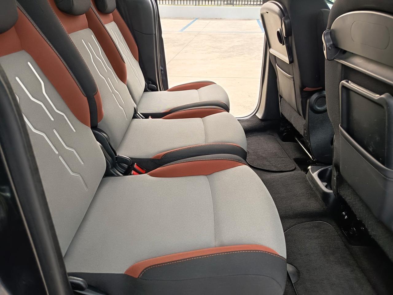 Peugeot Partner Tepee BlueHDi 100 Active