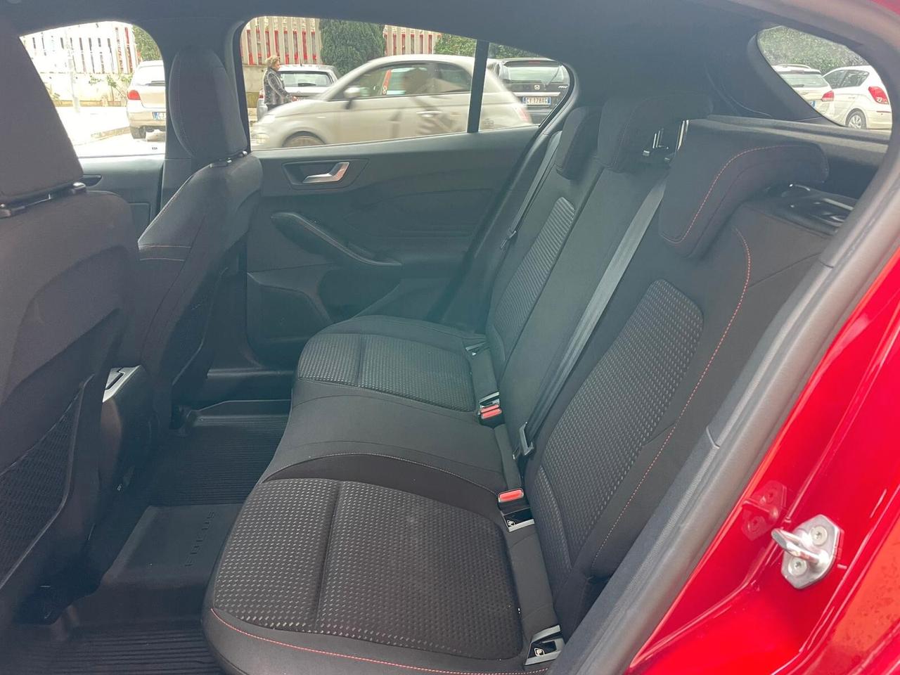 Ford Focus 1.5 EcoBlue 120 CV 5p. ST-Line
