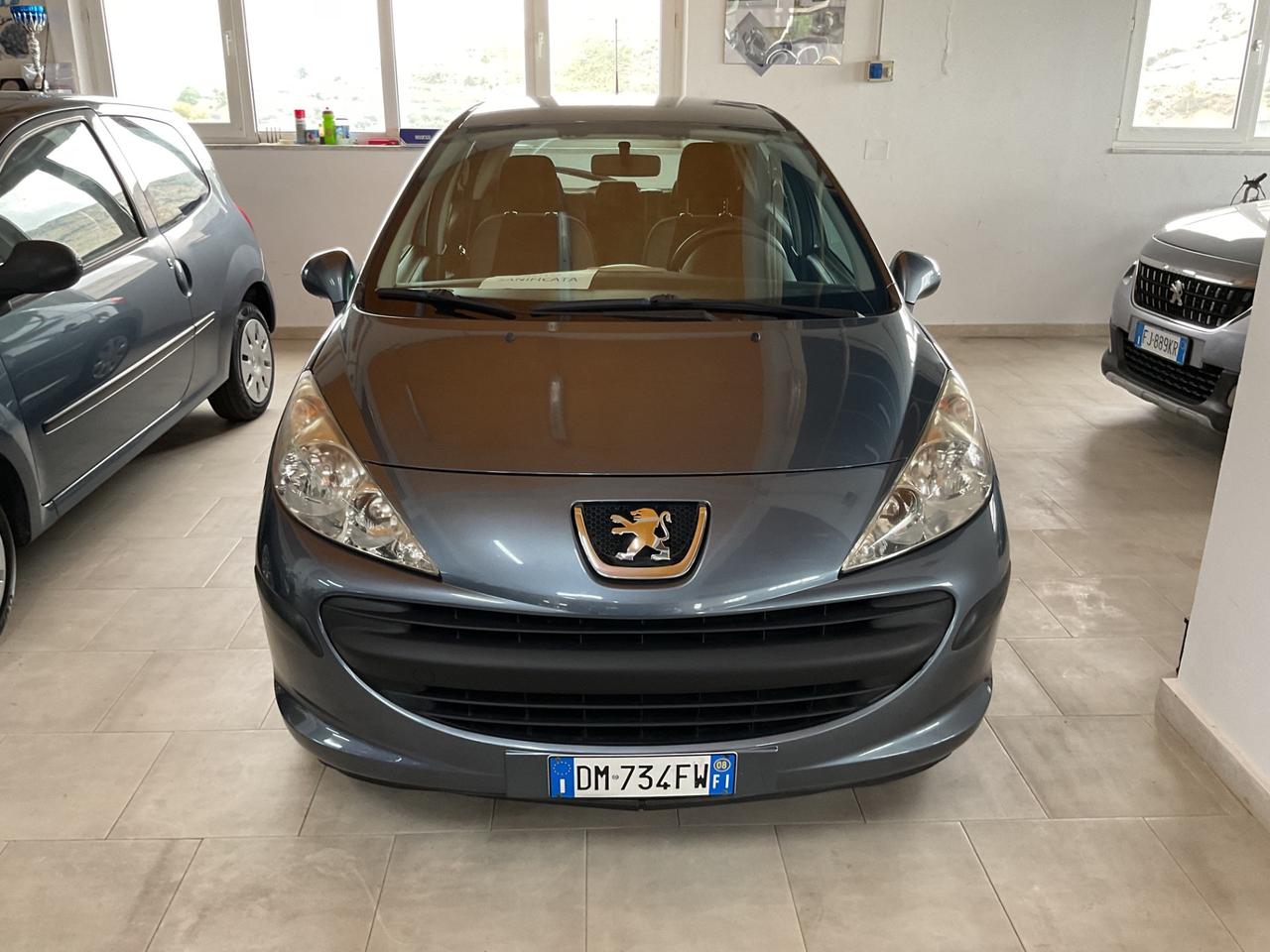 Peugeot 207 1.4 8V 5p. X Line