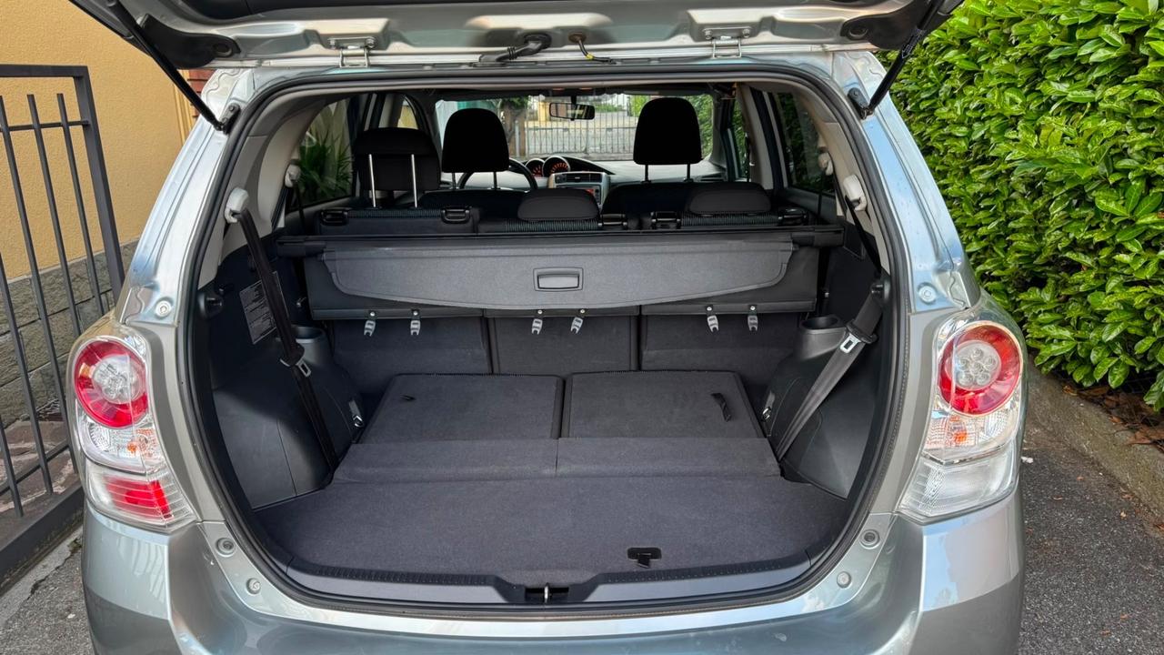 Toyota Verso 2.0 D Style 7 posti