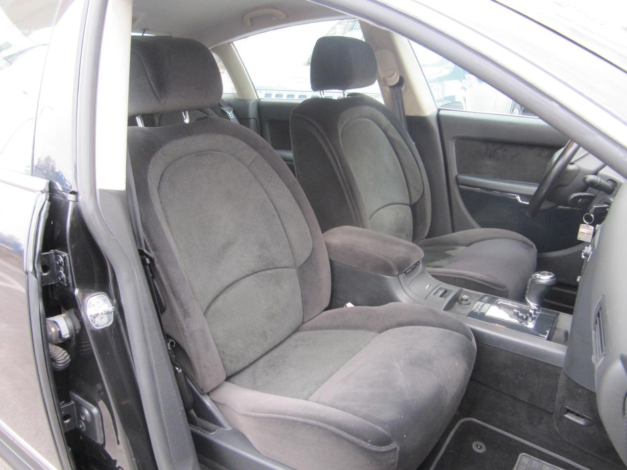 Citroen C6 2.7 B-T HDi FAP Pallas