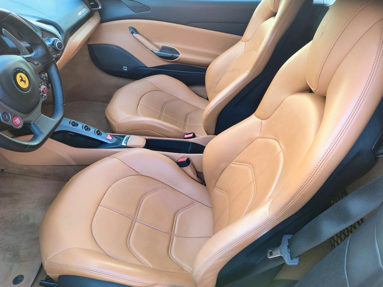 Ferrari 488 GTB "24 MESI GARANZIA UFFICIALE FERRARI"