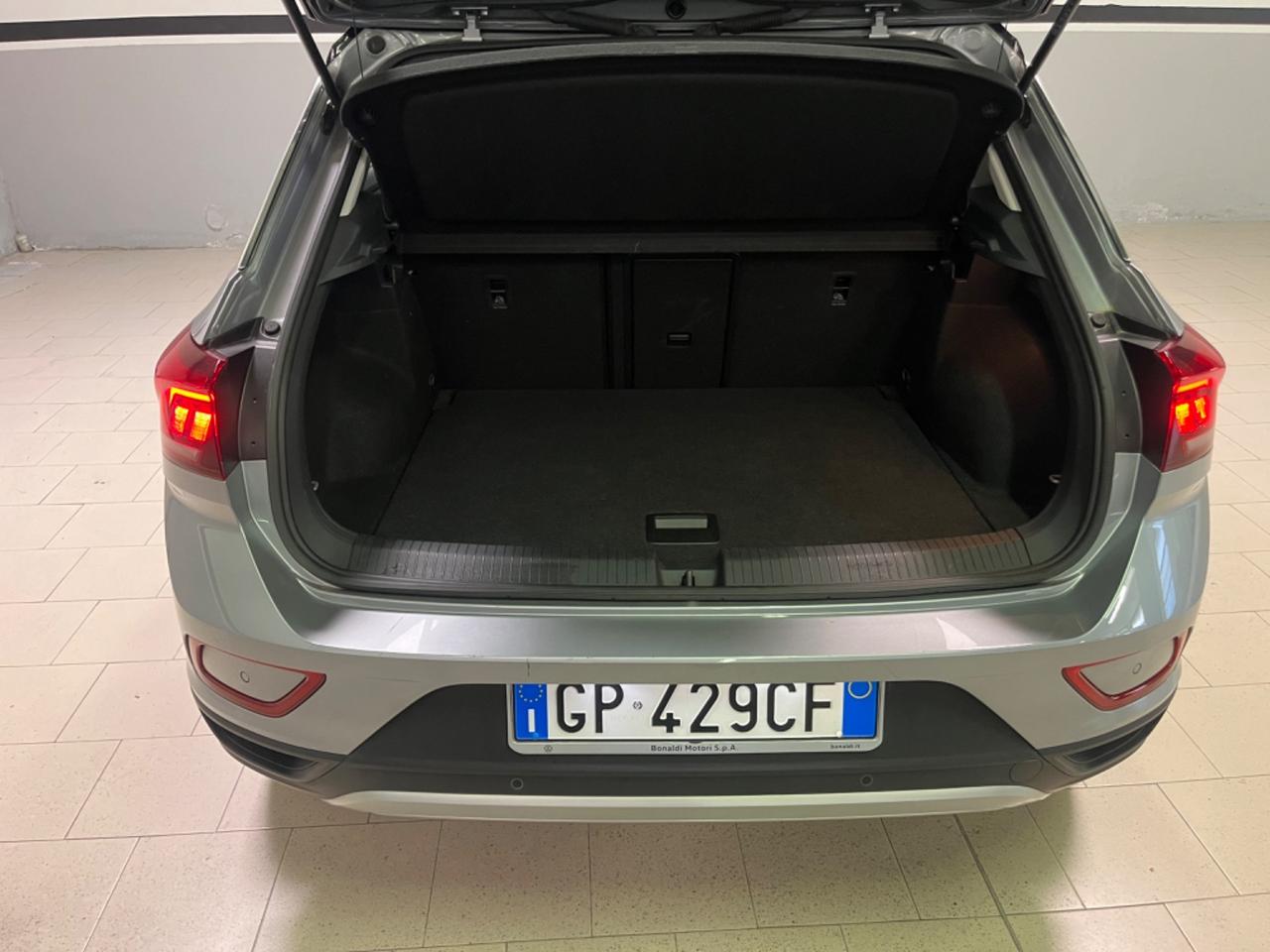 Volkswagen T-Roc 1.0 TSI Life 2023*prezzo reale
