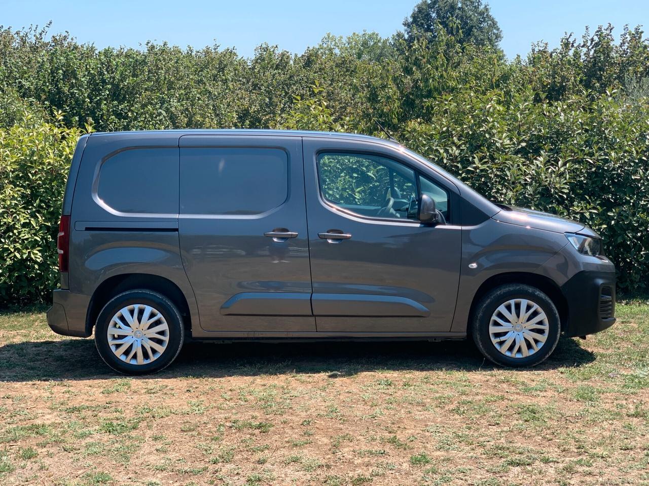 Peugeot Partner Bluehdi 100cv L1H1 3posti