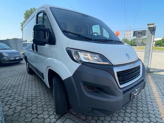 PEUGEOT Boxer 330 2.0 BlueHDi 130CV L1-H1 Furgone