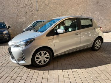 Toyota Yaris 1.5 Hybrid 5 porte Business