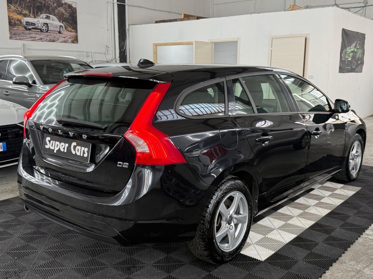 Volvo V60 D2 Momentum