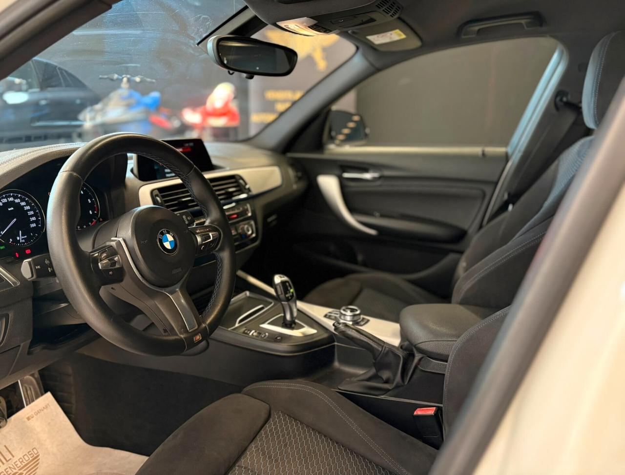 Bmw 116 116d 5p. Msport