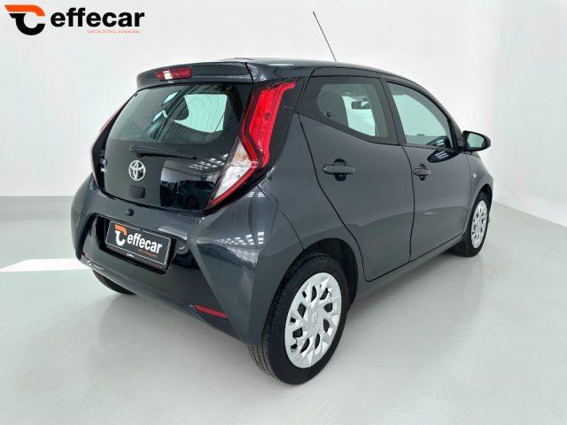 TOYOTA Aygo Connect 1.0 VVT-i 72 CV 5 p x-clusiv