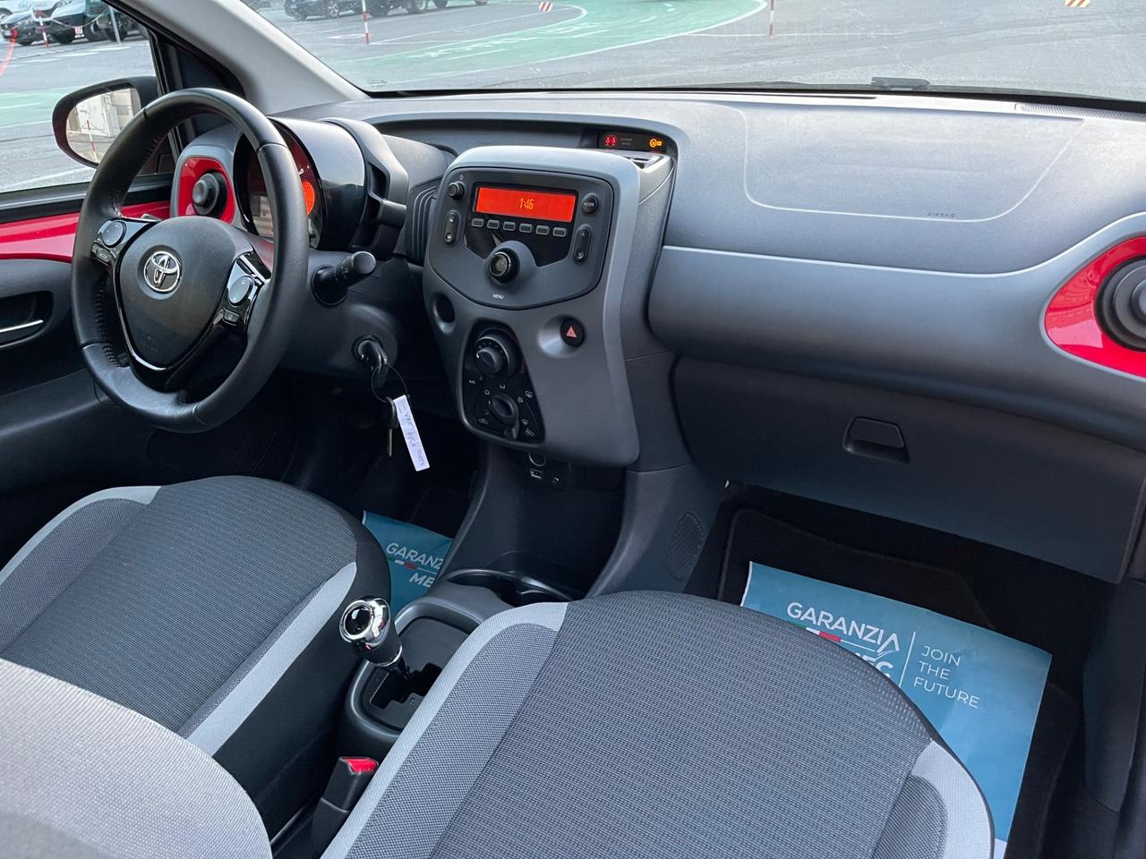 Toyota Aygo 1.0 BENZINA 72 CV 5 porte - CAMBIO AUTOMATICO