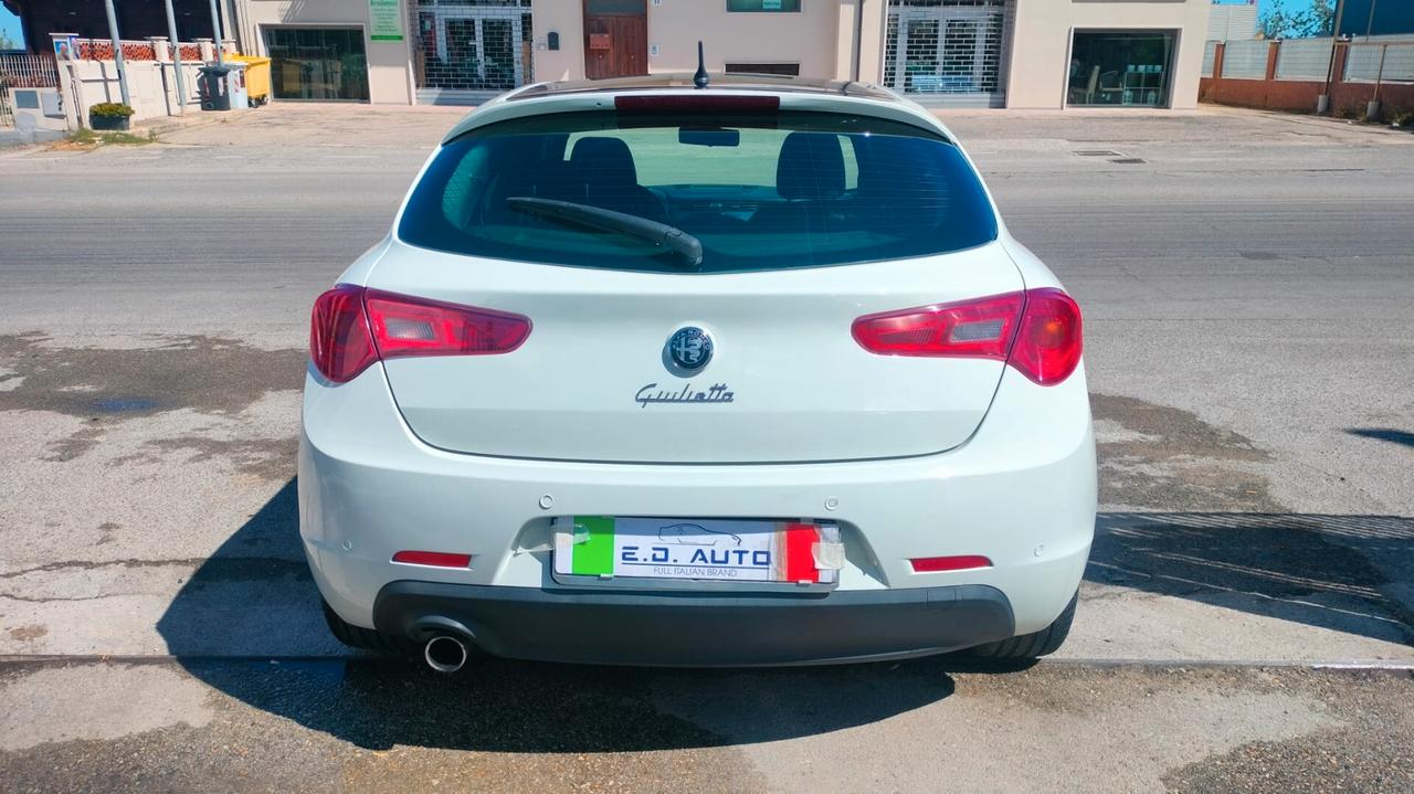 Alfa Romeo Giulietta 1.6 JTDm-2 105 CV Exclusive