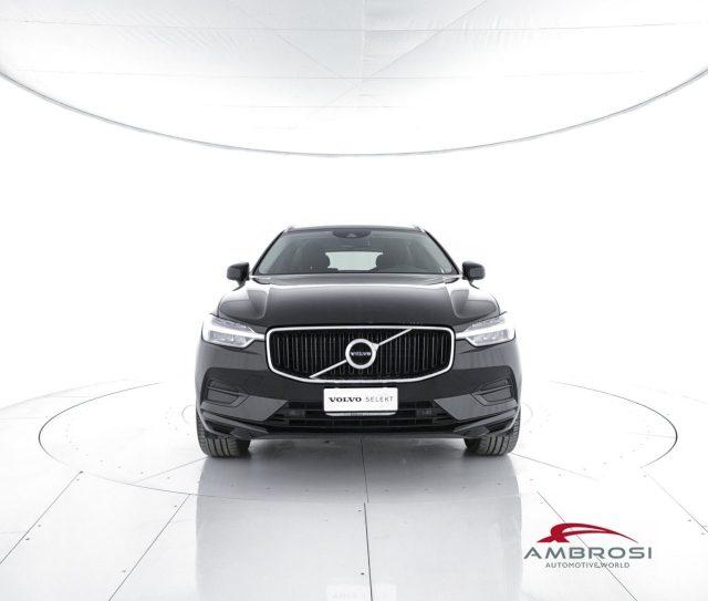 VOLVO XC60 B4 (d) AWD Geartronic Business Plus