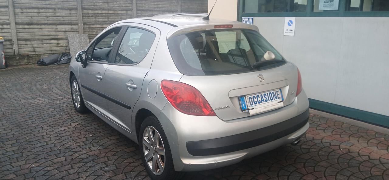 Peugeot 207 1.6 HDi neopatentati