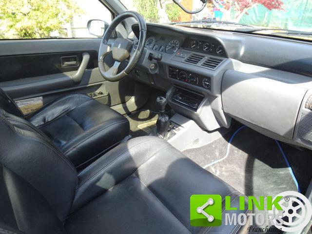 RENAULT Clio 1.8i 16V