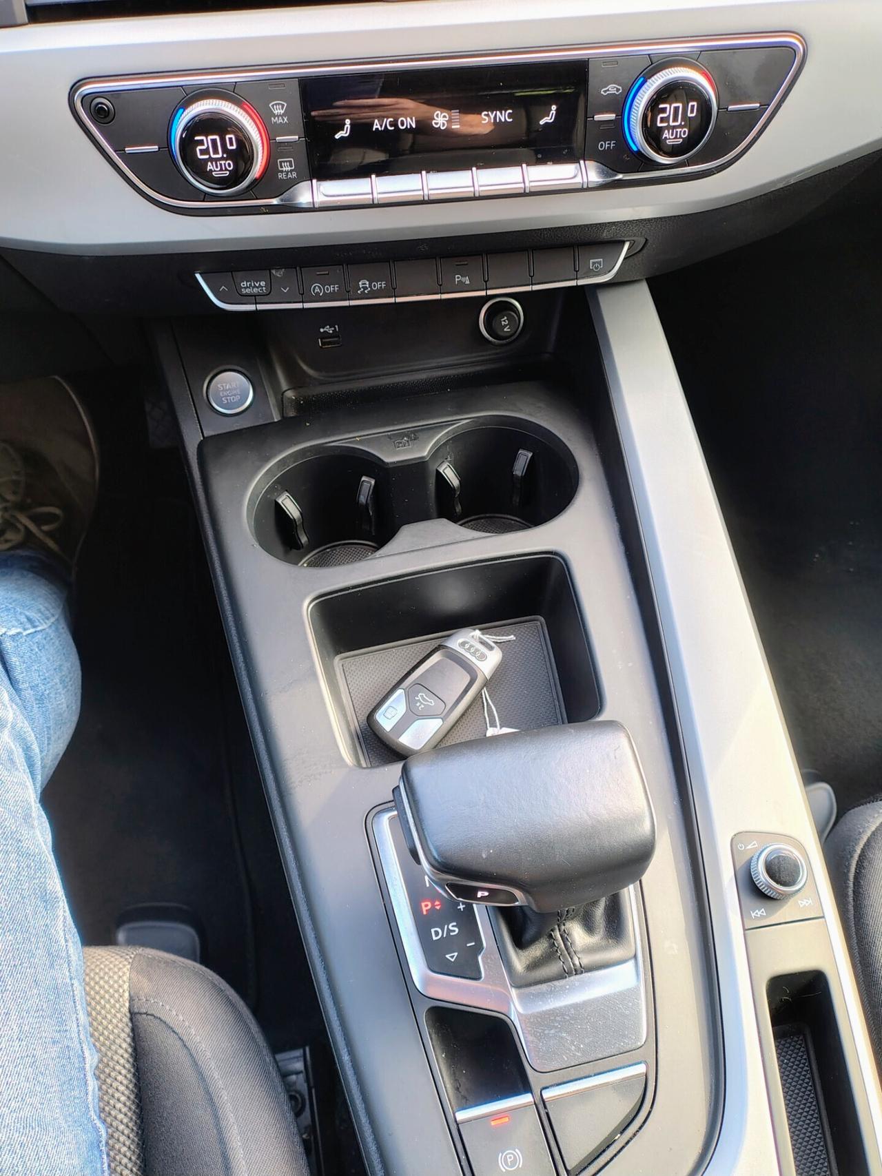 Audi A4 30 TDI/136 CV S tronic S line edition