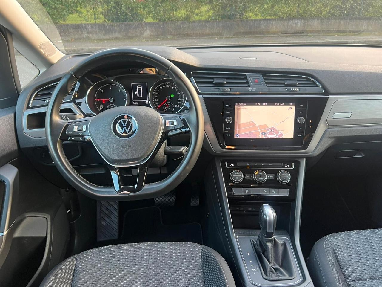 Volkswagen Touran 2.0 TDI 150 CV DSG BlueMotion Technology restyling