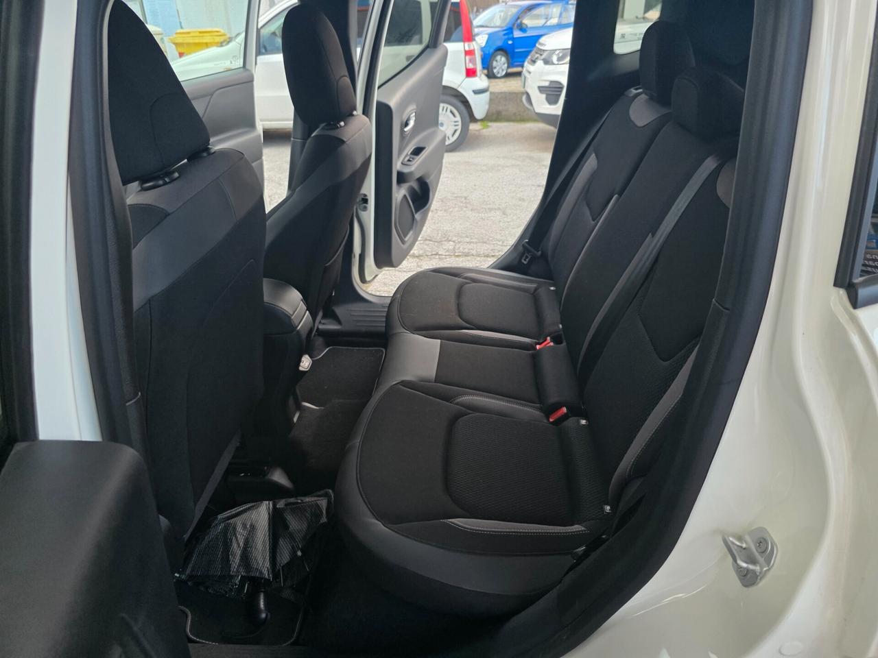 Jeep Renegade 1.0 T3 Limited 2023 con 29.900 km Neopatentati ok