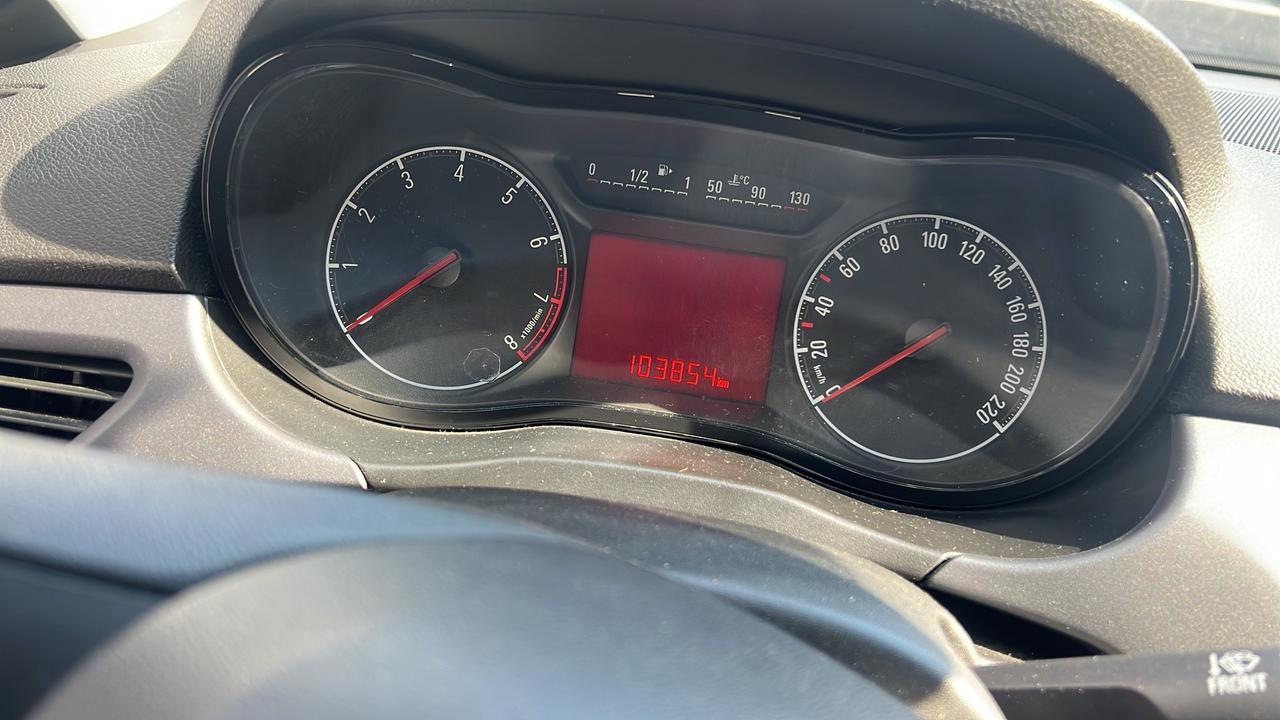 Opel Corsa 1.2 5 porte