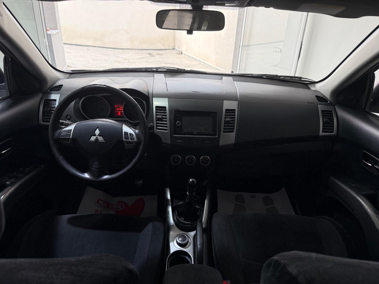 Mitsubishi Outlander 2.0 DI-D Invite DPF