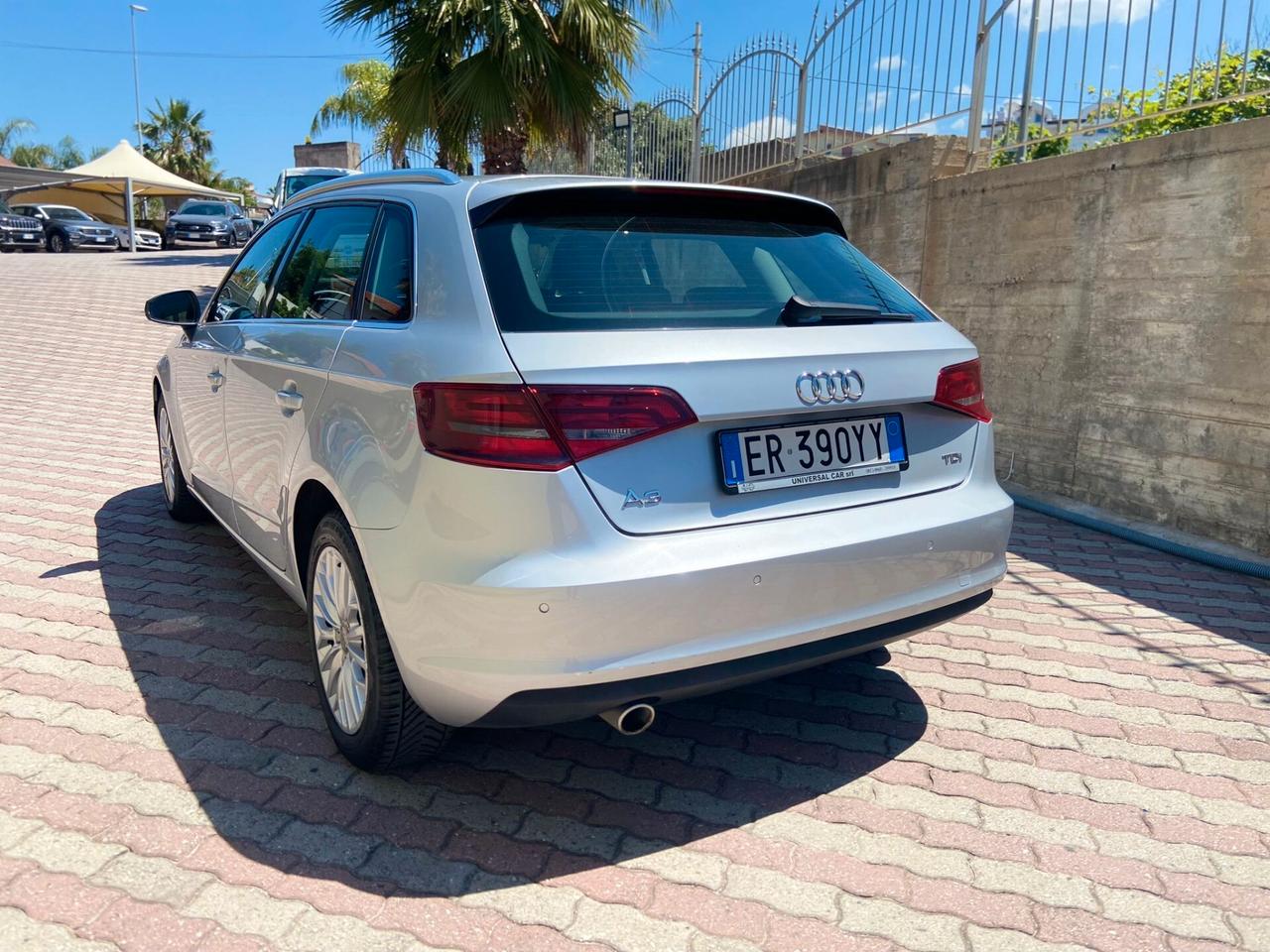 Audi A3 Sportback 1.6 tdi 105cv (77kw) Ambition
