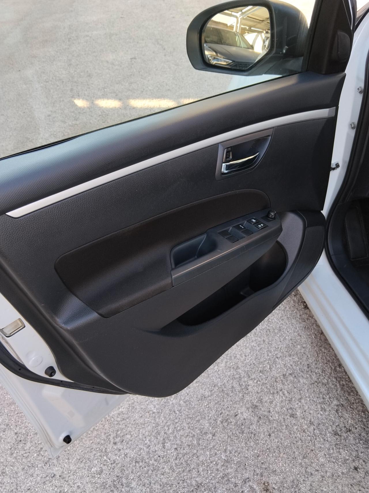 Suzuki Swift 1.2 VVT 5 porte GL Top