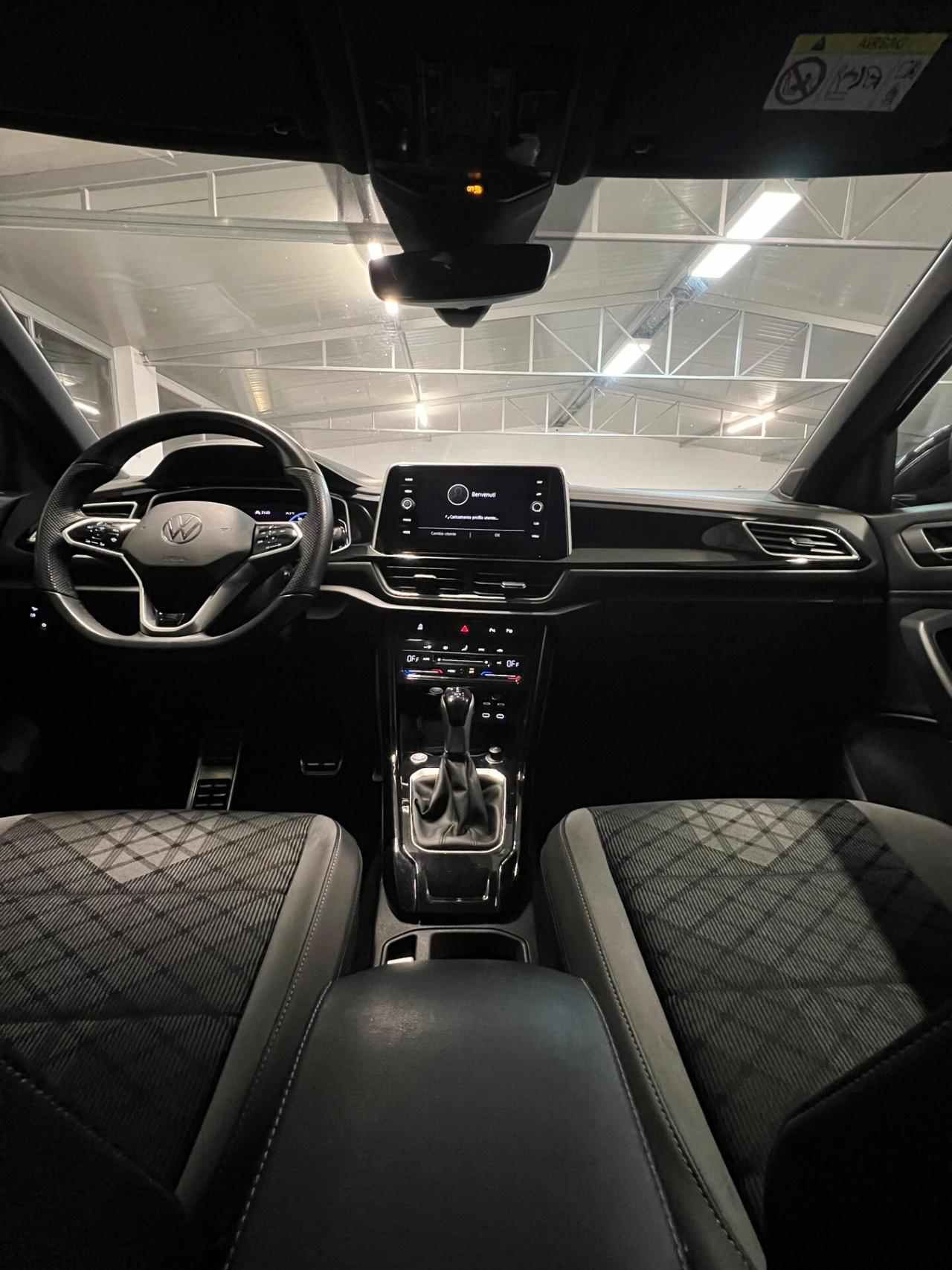 Volkswagen T-Roc 2.0 TDI SCR 150 CV DSG 4MOTION R-Line