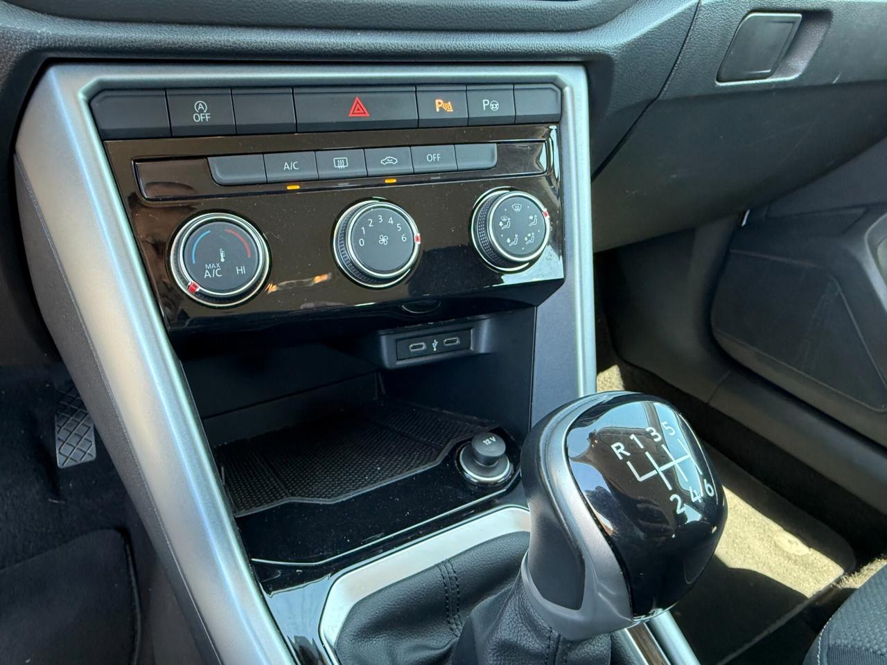 Volkswagen T-Roc 1.0 TSI Style PREZZO VERO