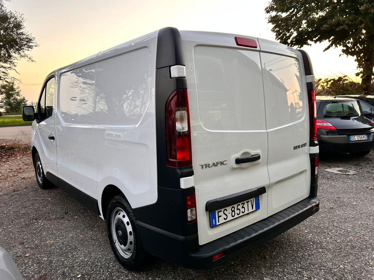 Renault Trafic T27 1.6 dCi 125CV S&S PC-TN Zen