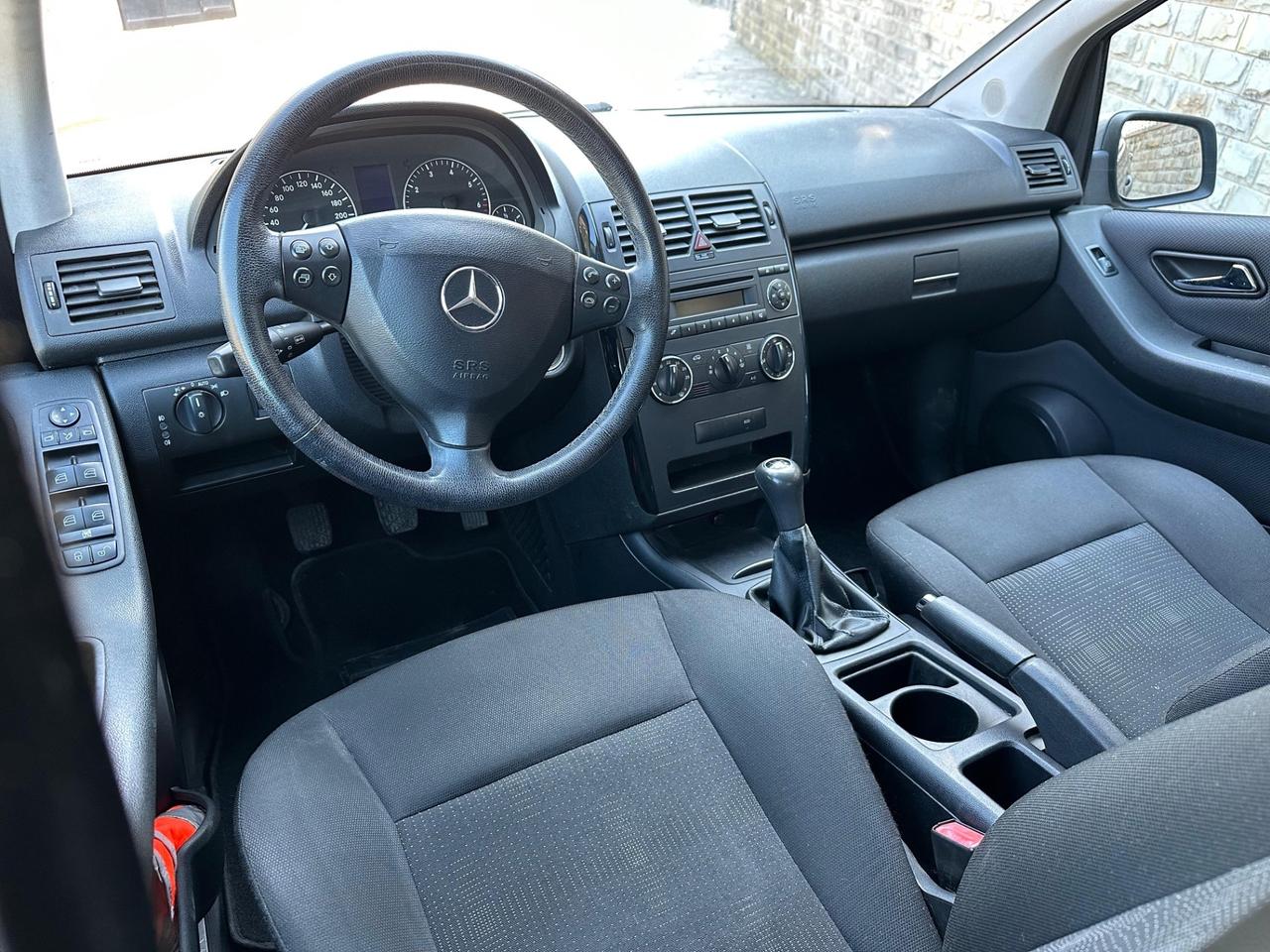 Mercedes-benz A 160 BlueEFFICIENCY Coupé Elegance