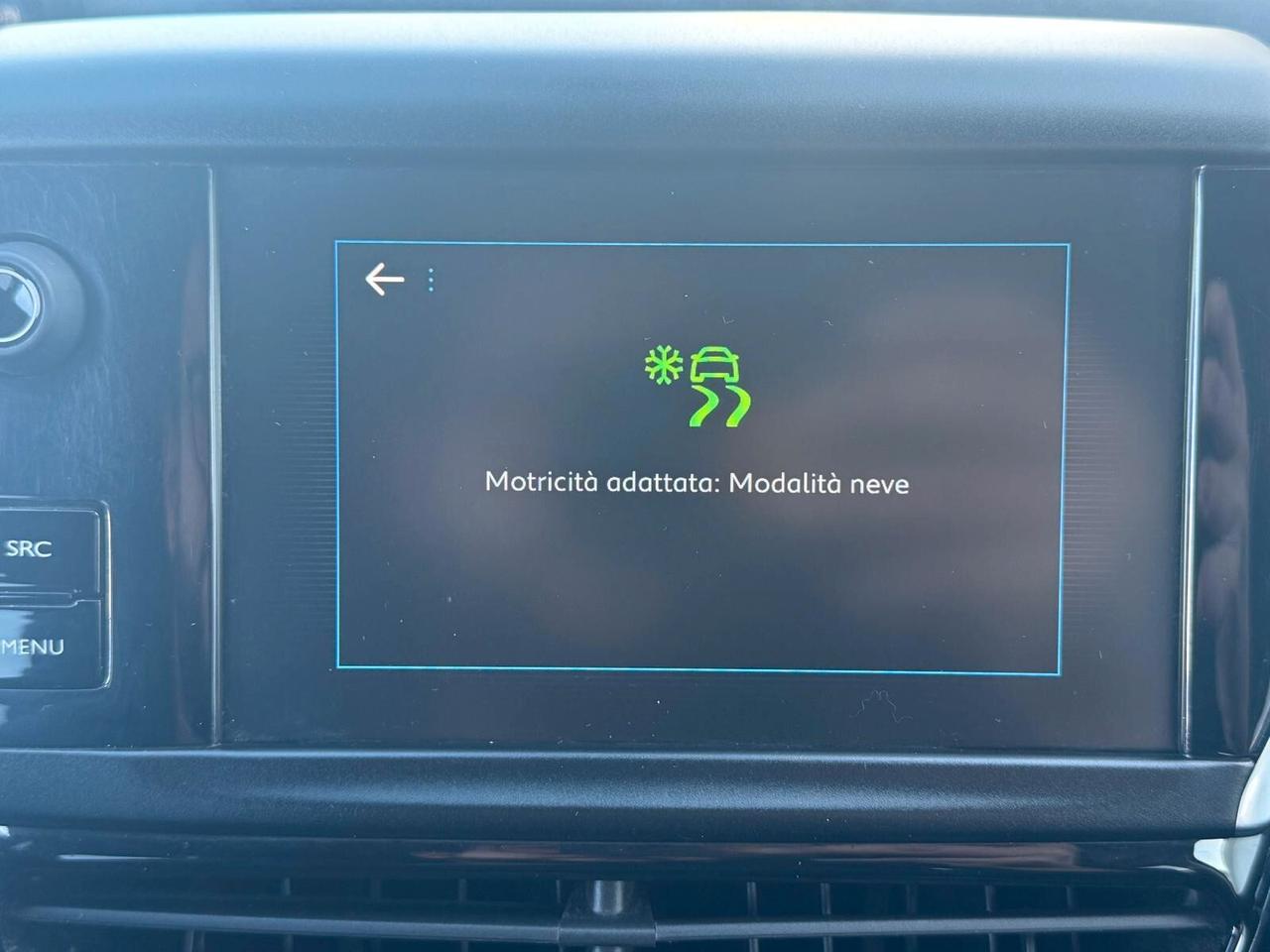 Peugeot 2008 BlueHDi 120 S&S Allure