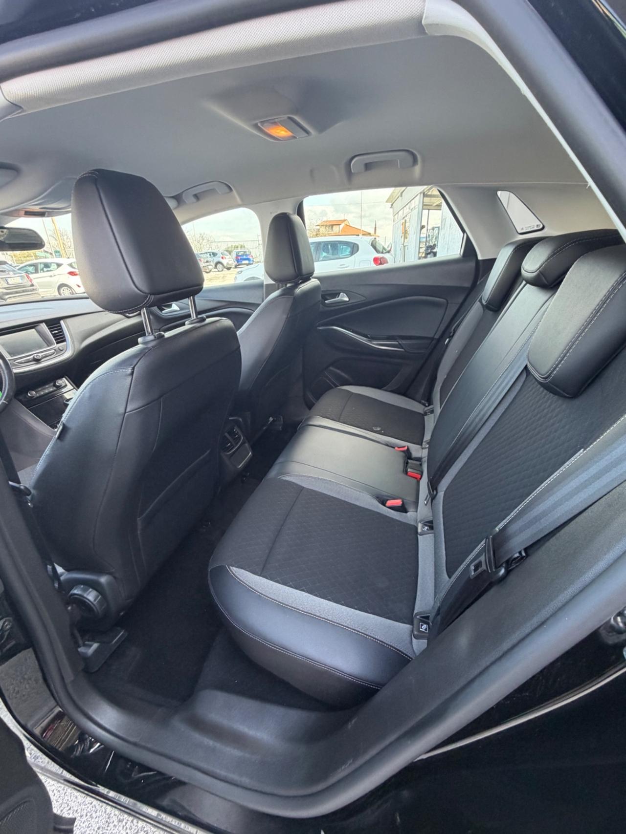 Opel Grandland Business edition