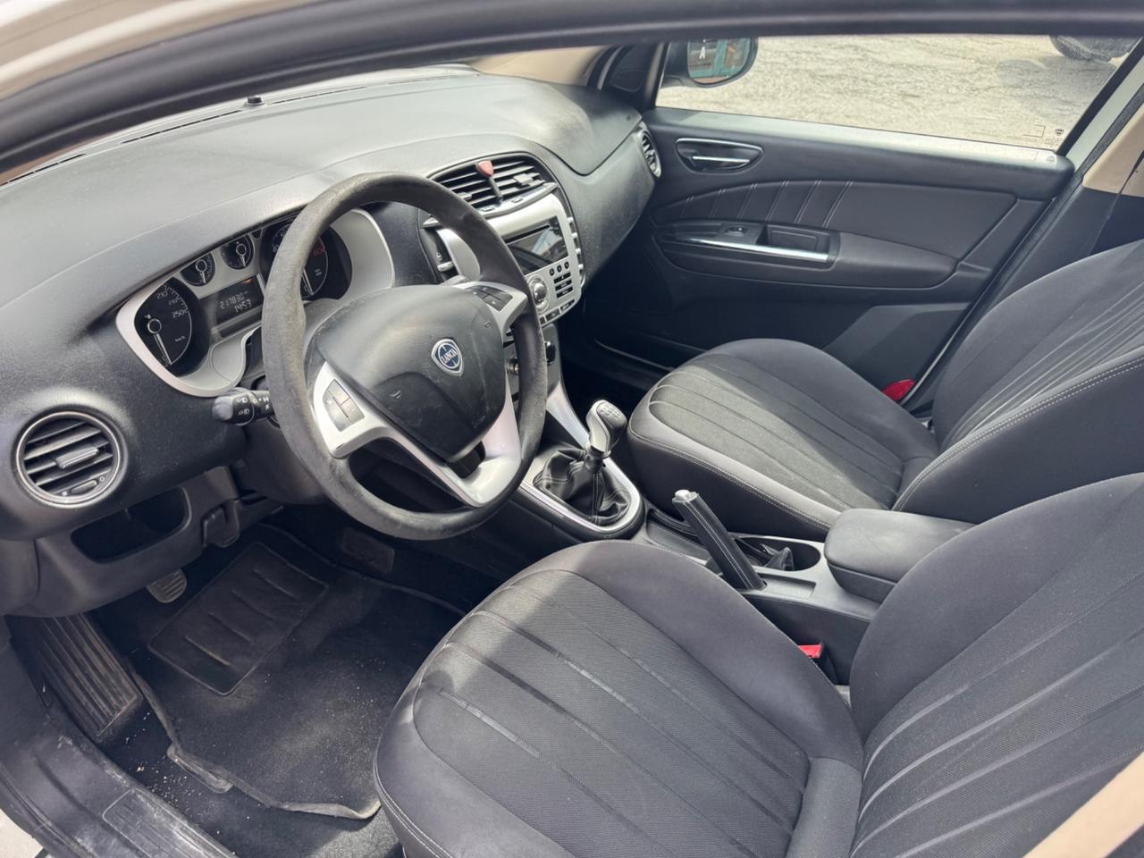 Lancia Delta 1.4 T-Jet 120 CV Silver Ecochic GPL