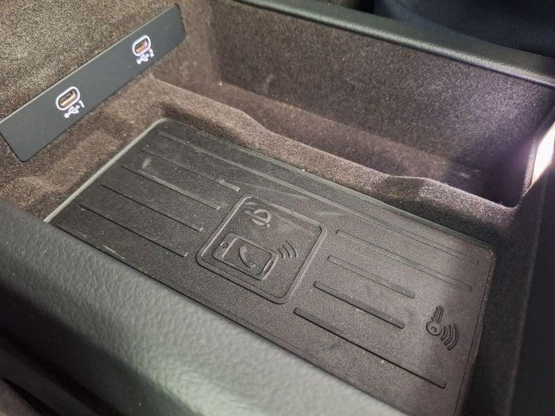 Audi A6 A6 Avant 40 2.0 TDI quattro ultra S tronic S line edition