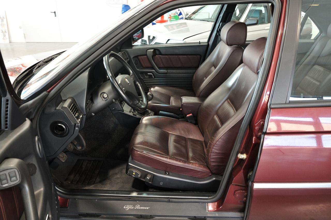 Alfa Romeo 164 2.0i V6 turbo cat Super CRS pelle tagliandata