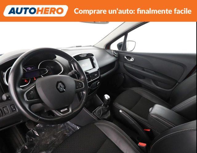 RENAULT Clio TCe 12V 90 CV 5 porte Moschino Intens
