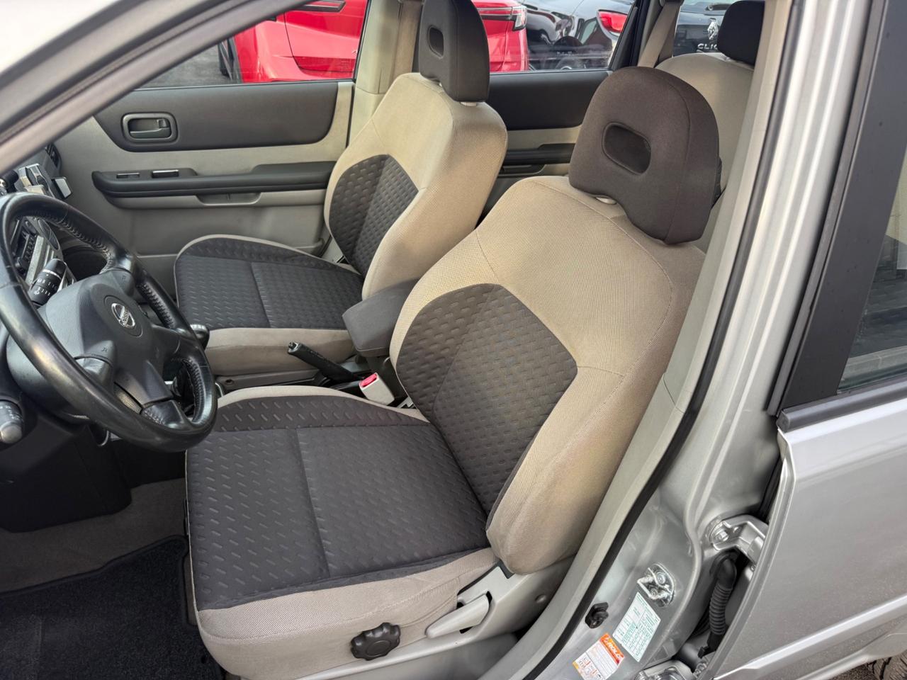 Nissan X-Trail 2.2 dCi Elegance