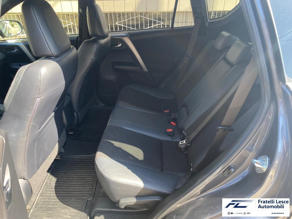 TOYOTA - RAV4 2.0 d-4d Lounge 2wd mt
