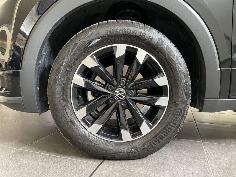 Volkswagen T-Cross T-Cross 1.0 TSI 95cv in configurazione R-LINE
