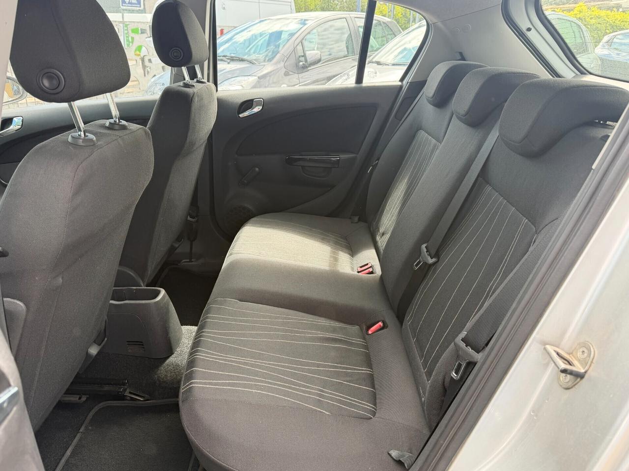 Opel Corsa 1.0 12V 5 porte Club