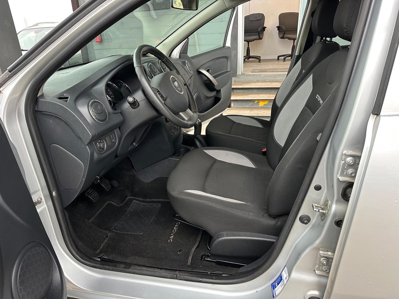 Dacia Sandero Stepway 900 TCe 12V 90CV Prestige