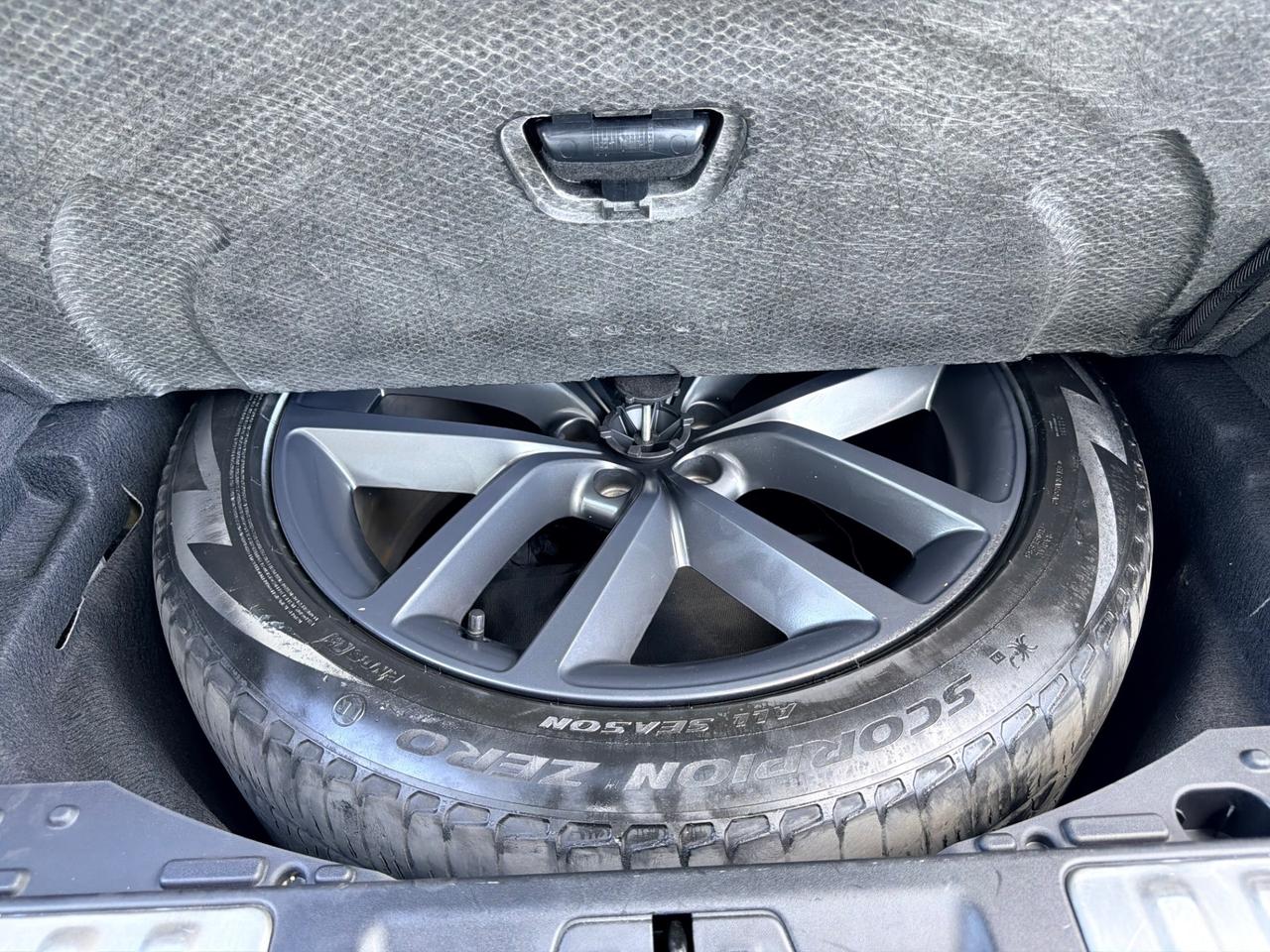 Land Rover Range Sport 3.0D l6 249 CV Dynamic HSE black edition