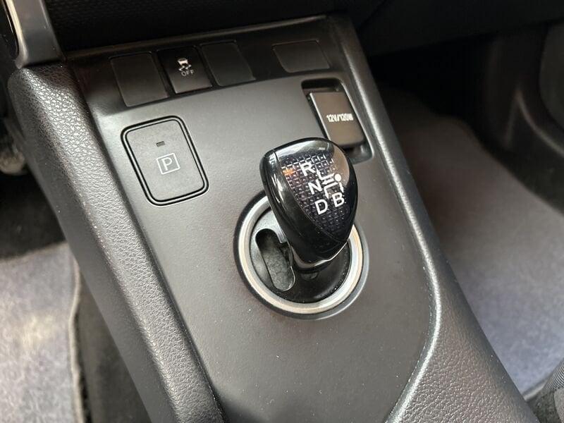 Toyota Auris Touring Sports 1.8 hybrid Cool cvt